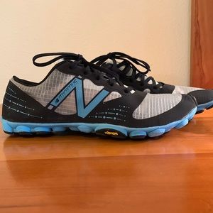 Vibram NB Minumus shoes. Excellent condition. 5⭐️ Seller/Posh Ambassador.  PFSF